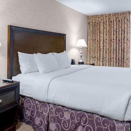 Embassy Suites By Hilton Kansas City Plaza Buitenkant foto