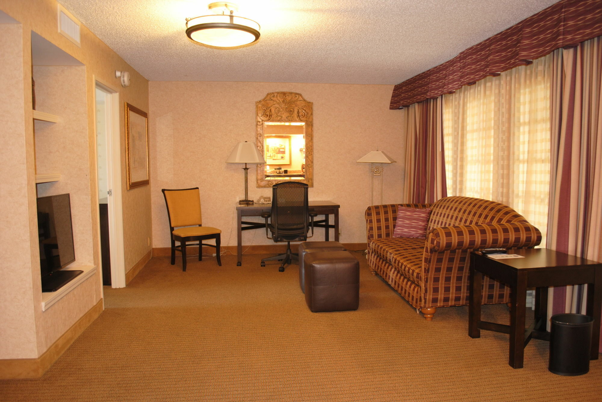 Embassy Suites By Hilton Kansas City Plaza Buitenkant foto